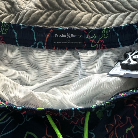 Men’s shorts Psycho & Bunny size L - Picture 4 of 5